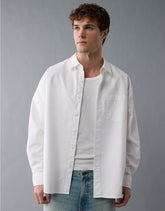 AE Everyday Relaxed Oxford Button-Up Shirt