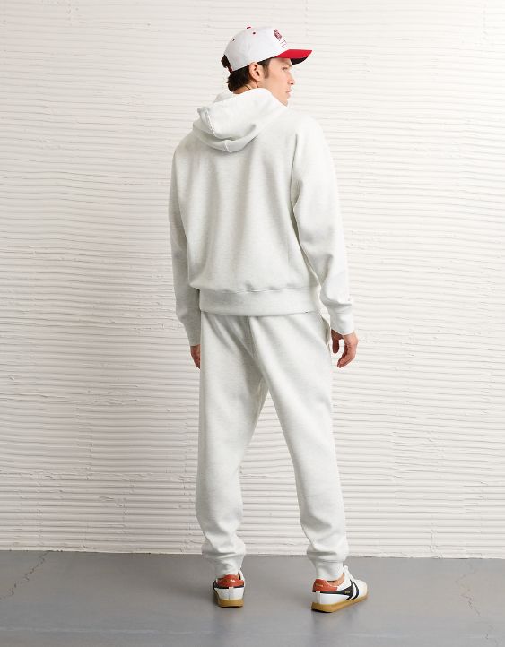 AE 24/7 Wisconsin Badgers Graphic Jogger