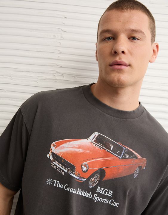 AE Boxy MGB Graphic T-Shirt
