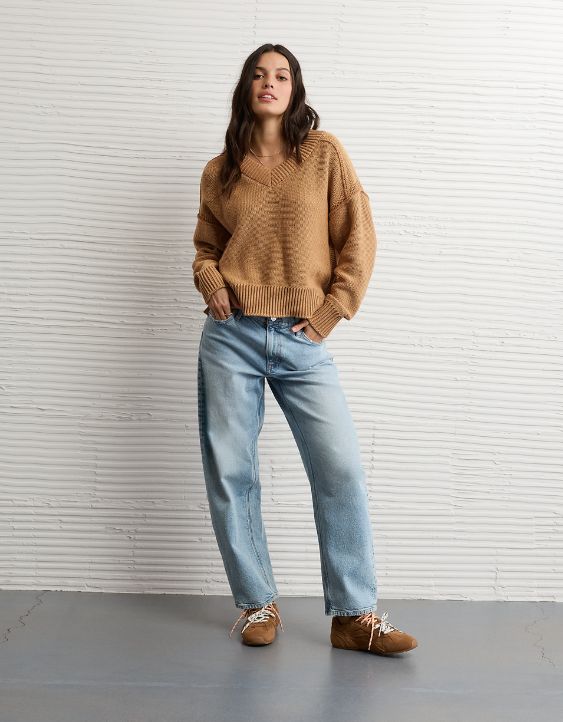 AE Long Weekend V-Neck Sweater