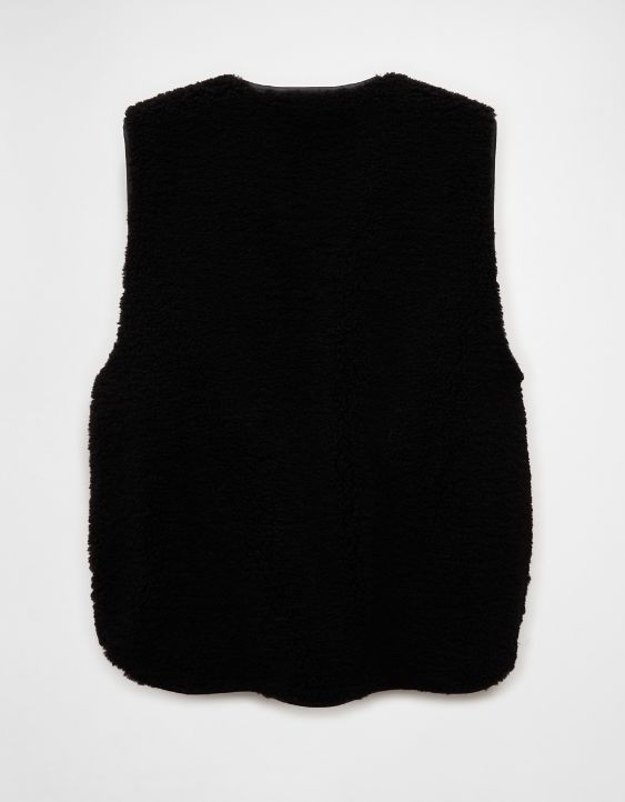 AE Sherpa Vest