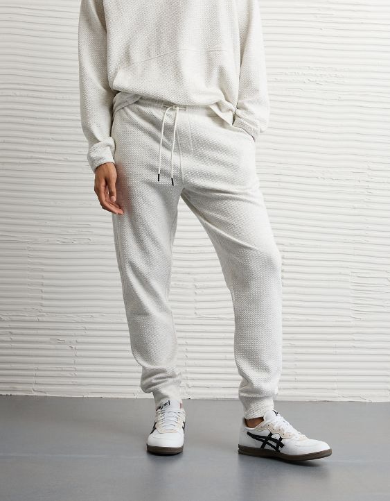 AE 24/7 Textured Fleece Jogger