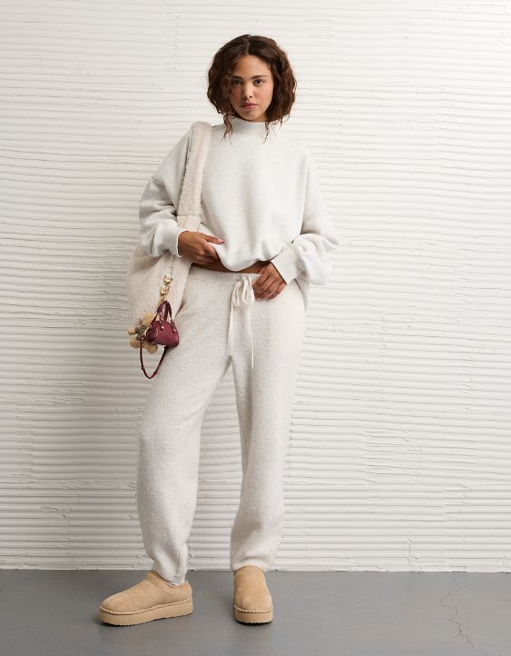 AE Everyday Luxe Mock Neck Sweatshirt