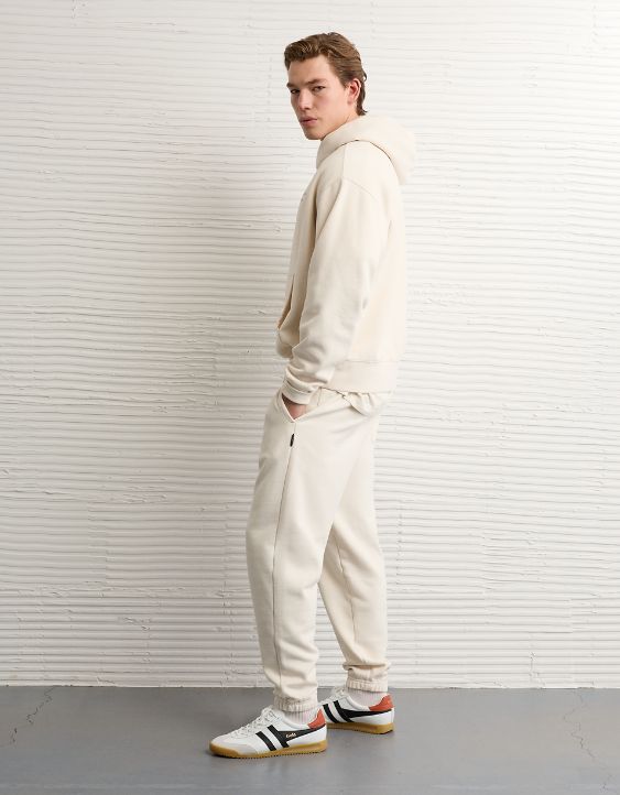 AE Laidback Luxe Heavyweight Sweatpant