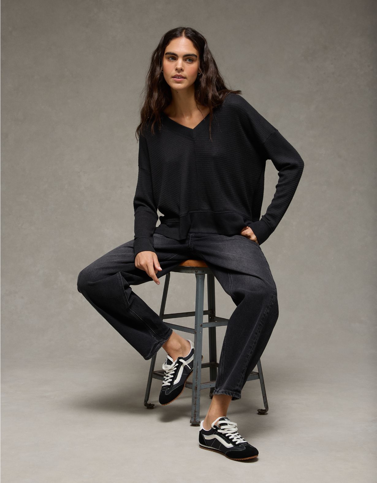 AE Long Sleeve V-Neck Plush T-Shirt