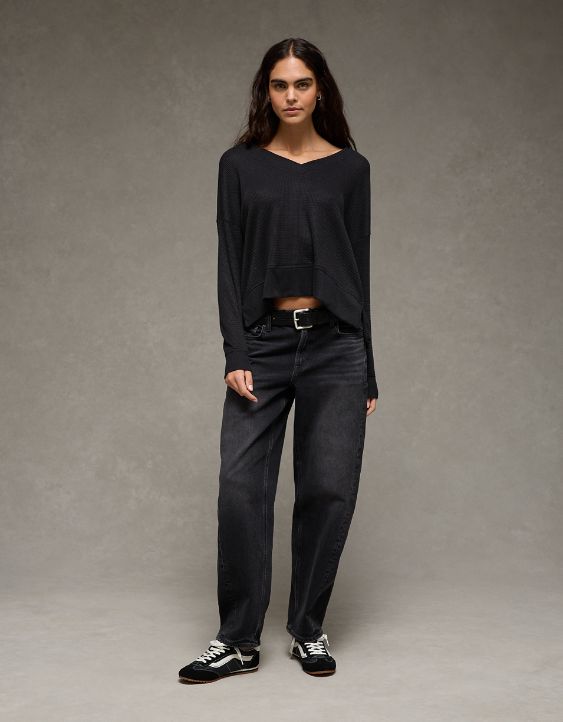 AE Long Sleeve V-Neck Plush T-Shirt